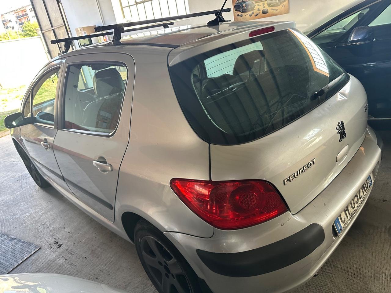 Peugeot 307 1.6 16V 5p. XT