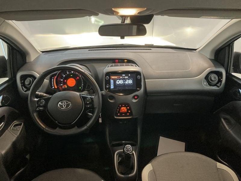 Toyota Aygo Aygo Connect 1.0 VVT-i 72 CV 5 porte x-fun