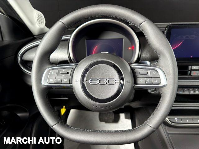 FIAT 600 Hybrid 110 CV DCT MHEV (Pack Comfort)