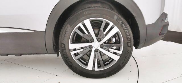 PEUGEOT 3008 Hybrid 225 e-EAT8 Allure