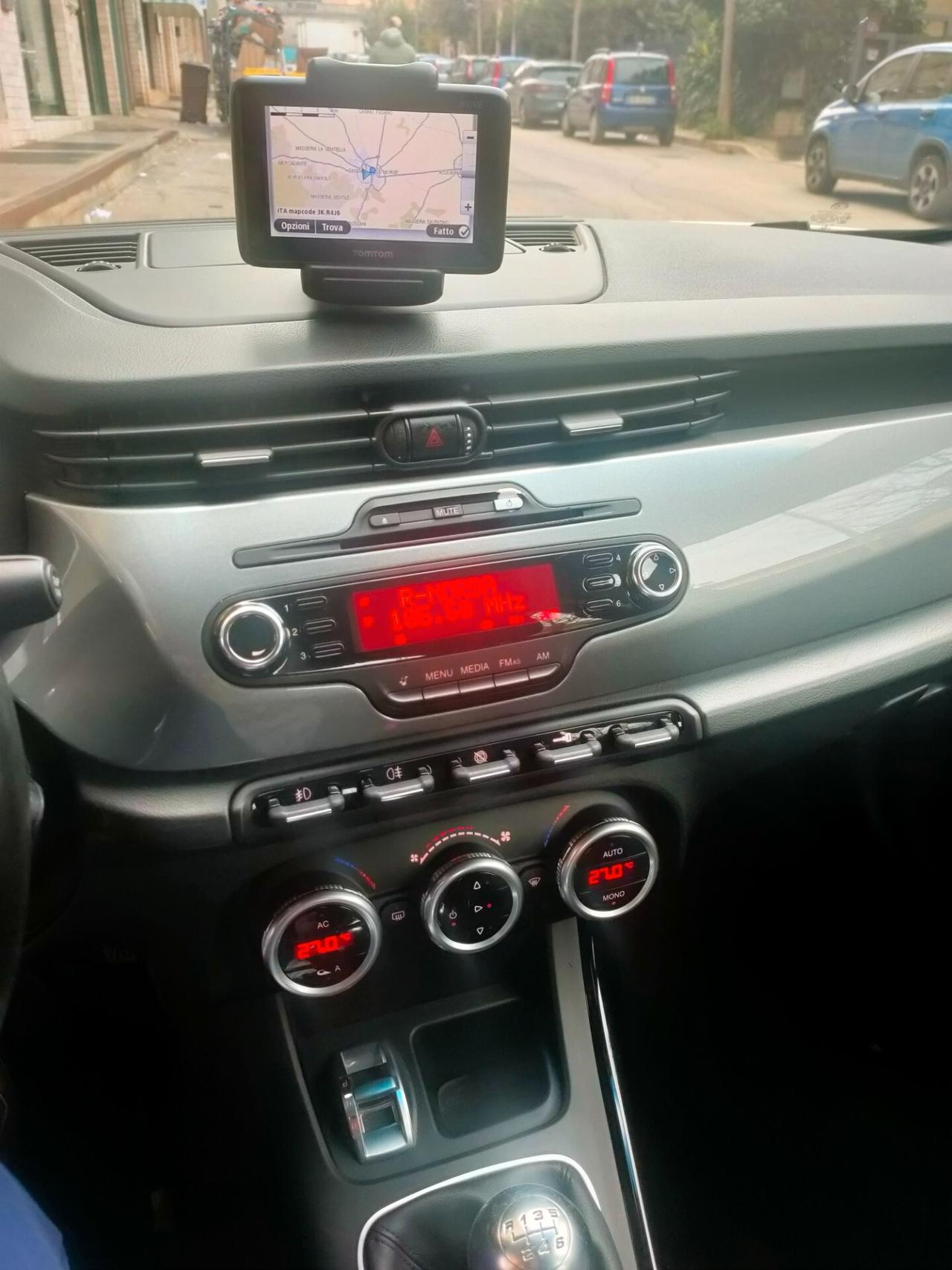 Alfa Romeo Giulietta 1.6 JTDm-2 105 CV Exclusive