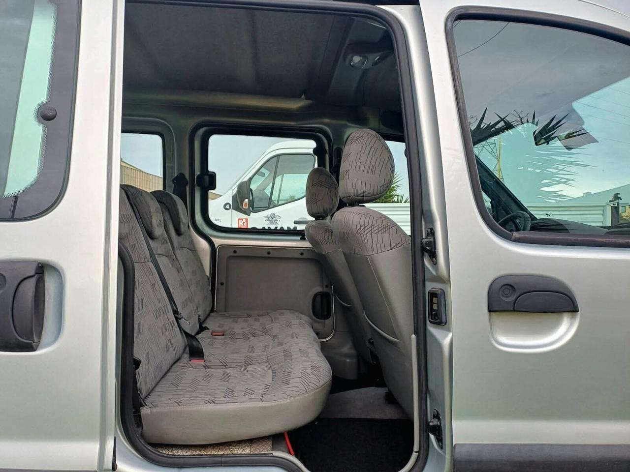 Renault Kangoo 1.2 75 CV *allestimento disabili