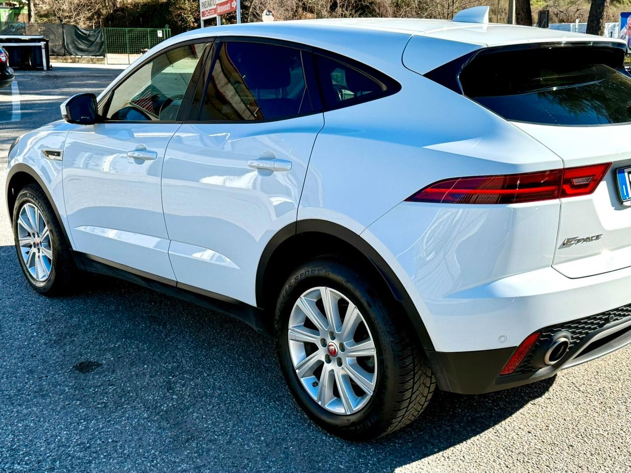 Jaguar E-Pace 2.0D 150 CV AWD aut. HSE