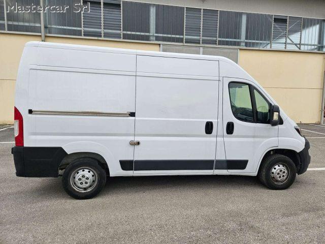 PEUGEOT Boxer 330 L2H2 2.2 BlueHDi 140cv - GF420PL