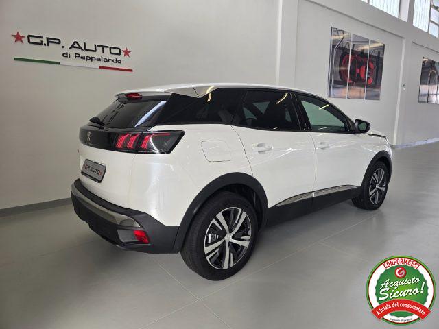 PEUGEOT 3008 PureTech Turbo 130 S&S Allure Pack