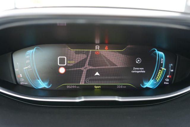 PEUGEOT 3008 Hybrid4 300 e-EAT8 GT