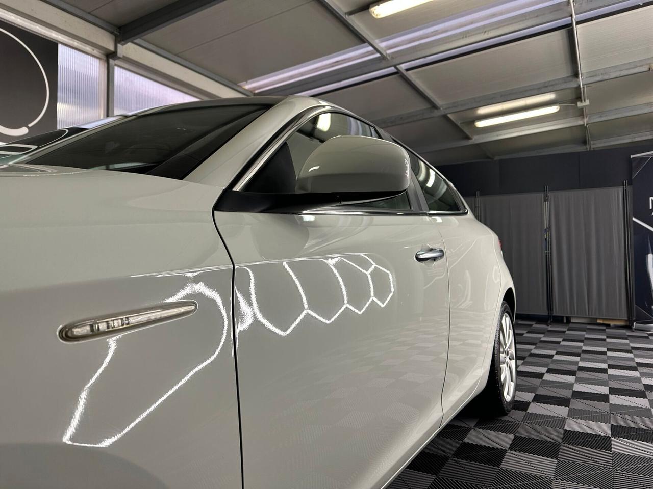 Alfa Romeo Giulietta 1.6 JTDm-2 105 CV Distinctive