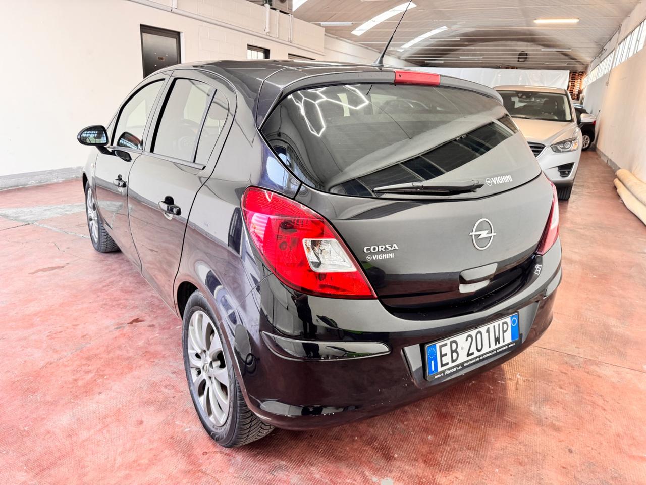 Opel Corsa 1.2 80CV 5 porte GPL-TECH Club