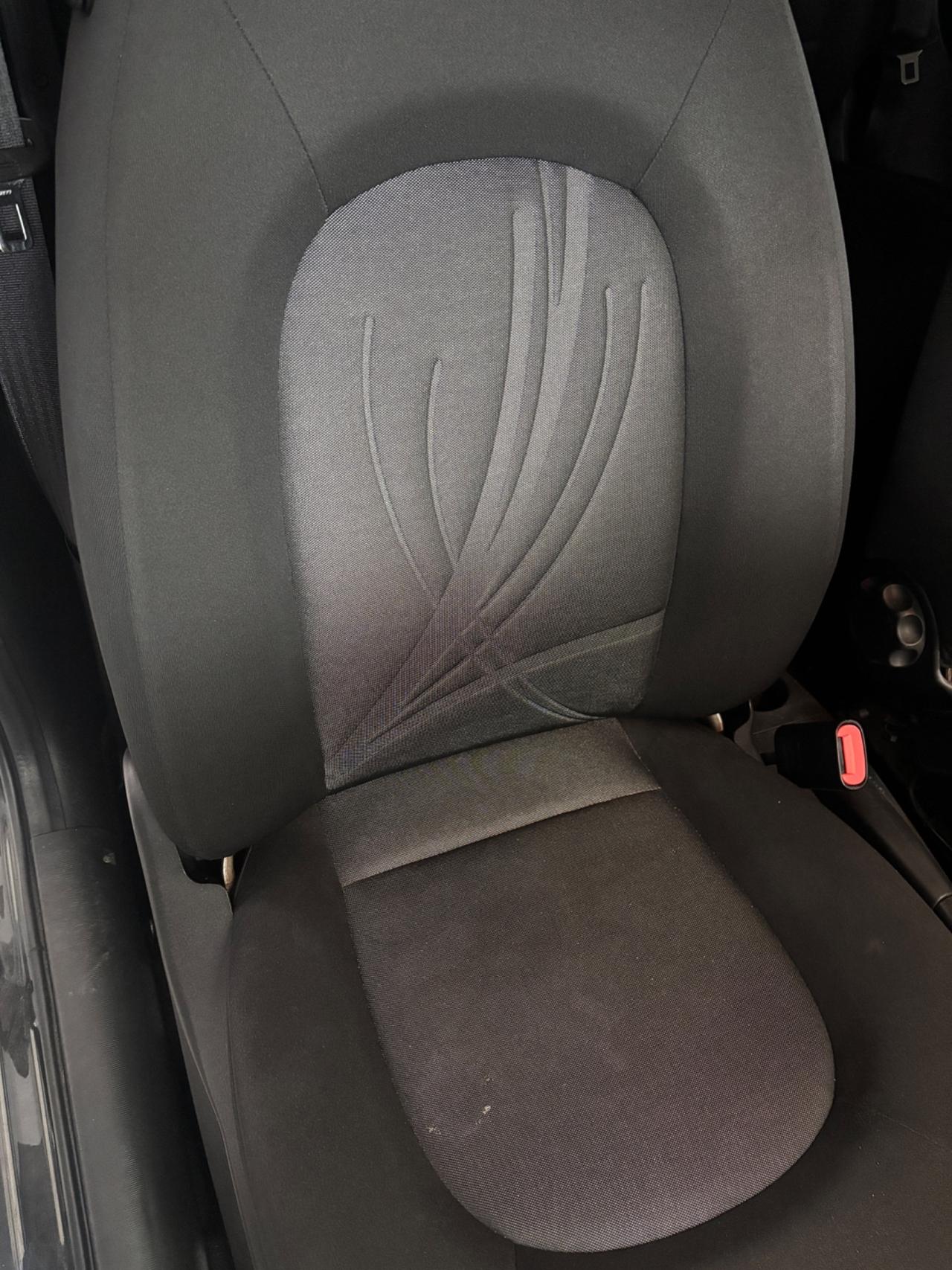 Lancia Ypsilon 1.4 Diva Ecochic GPL