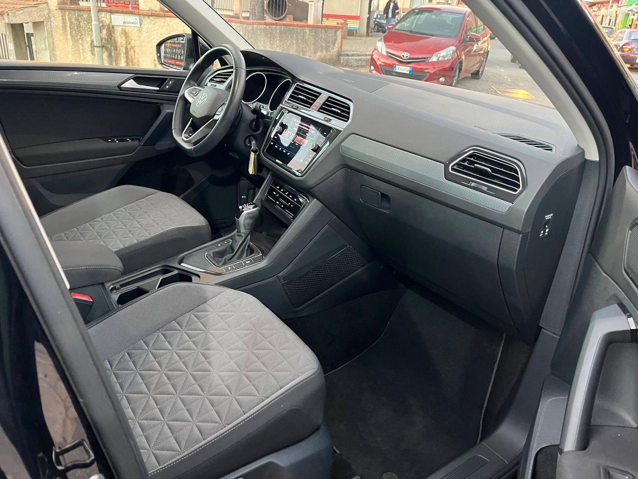 Volkswagen Tiguan 2.0 TDI 150 CV SCR DSG Life Garanzia 12/36 Mesi