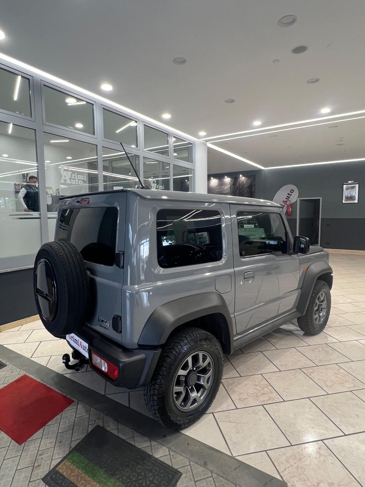 Suzuki Jimny 1.5 4AT Top