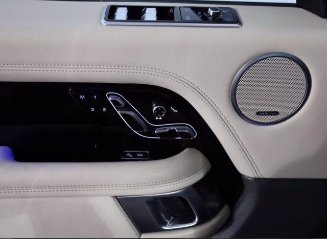 LAND ROVER Range Rover 3.0D l6 Autobiography