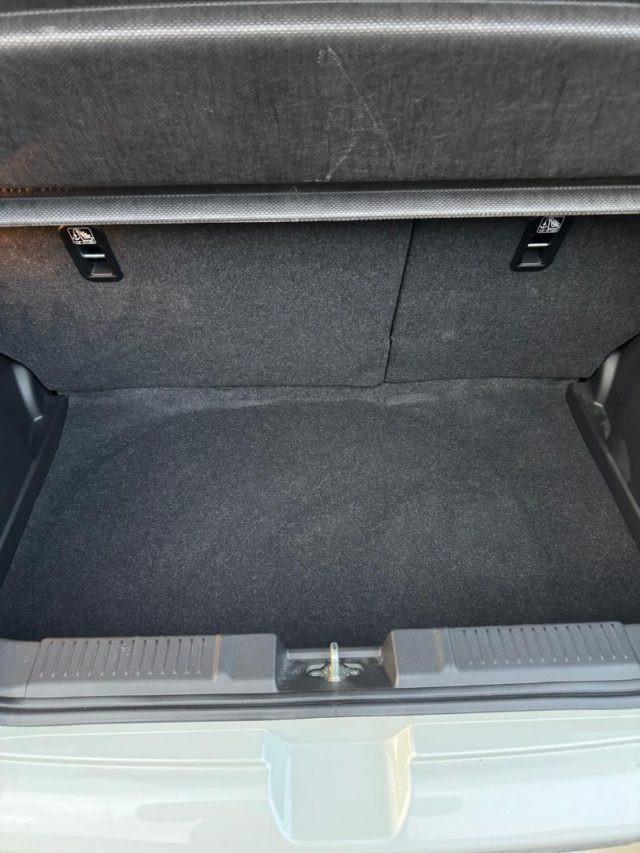 SUZUKI Swift 1.2 Hybrid CVT Top