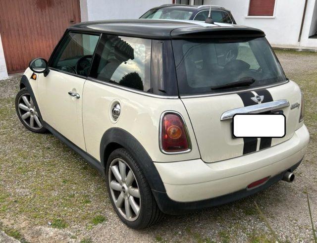MINI Cooper D 1.6 16V Cooper D