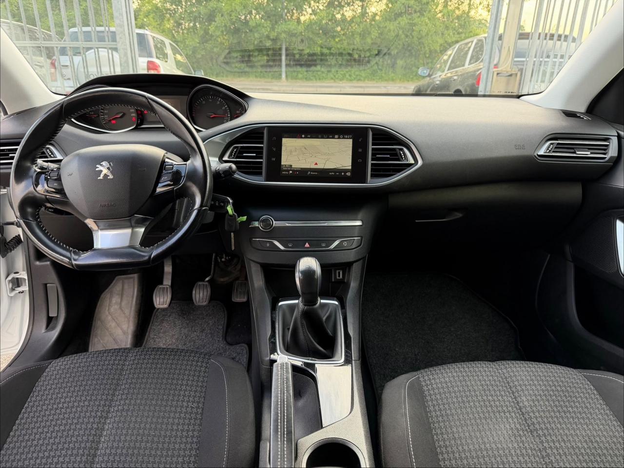 Peugeot 308 PureTech Turbo 130 S&S Allure