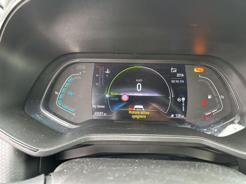 Renault Clio V 2019 1.6 E-Tech hybrid Intens 140cv auto my21