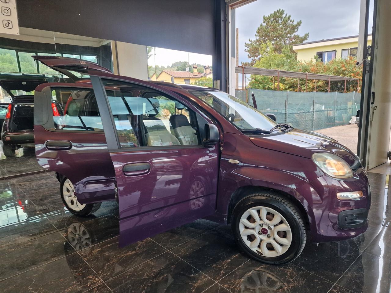 Fiat Panda 0.9 TwinAir Turbo Natural Power Lounge