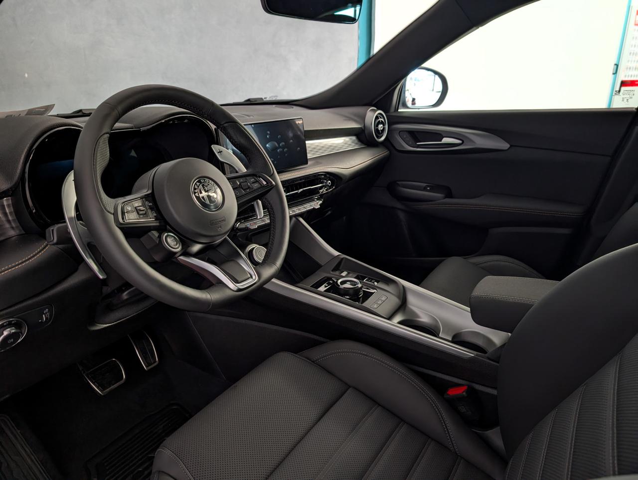 Alfa Romeo Tonale 1.5 Hybrid 160cv TCT7 Veloce MY25 Restyling
