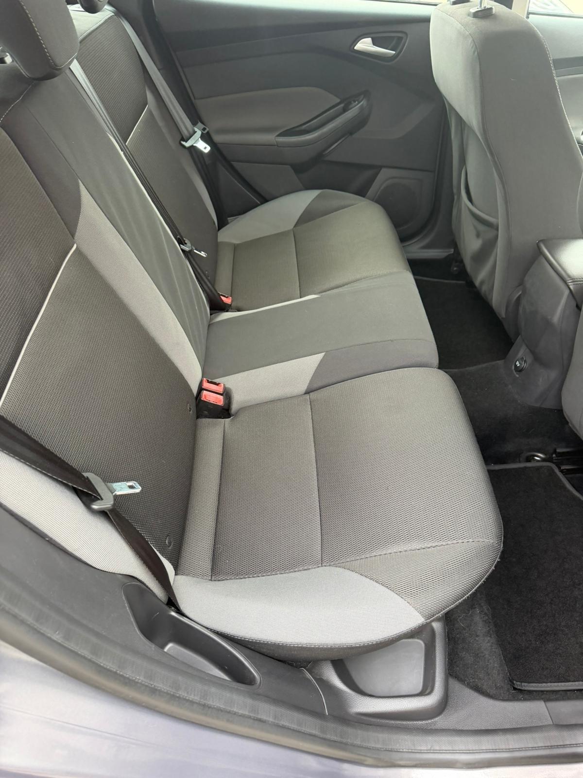 Ford Focus 1.6 TDCi 115 CV Individual neopatentati