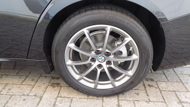 ALFA ROMEO Giulia 2.2 Turbodiesel 136 CV AT8 Business