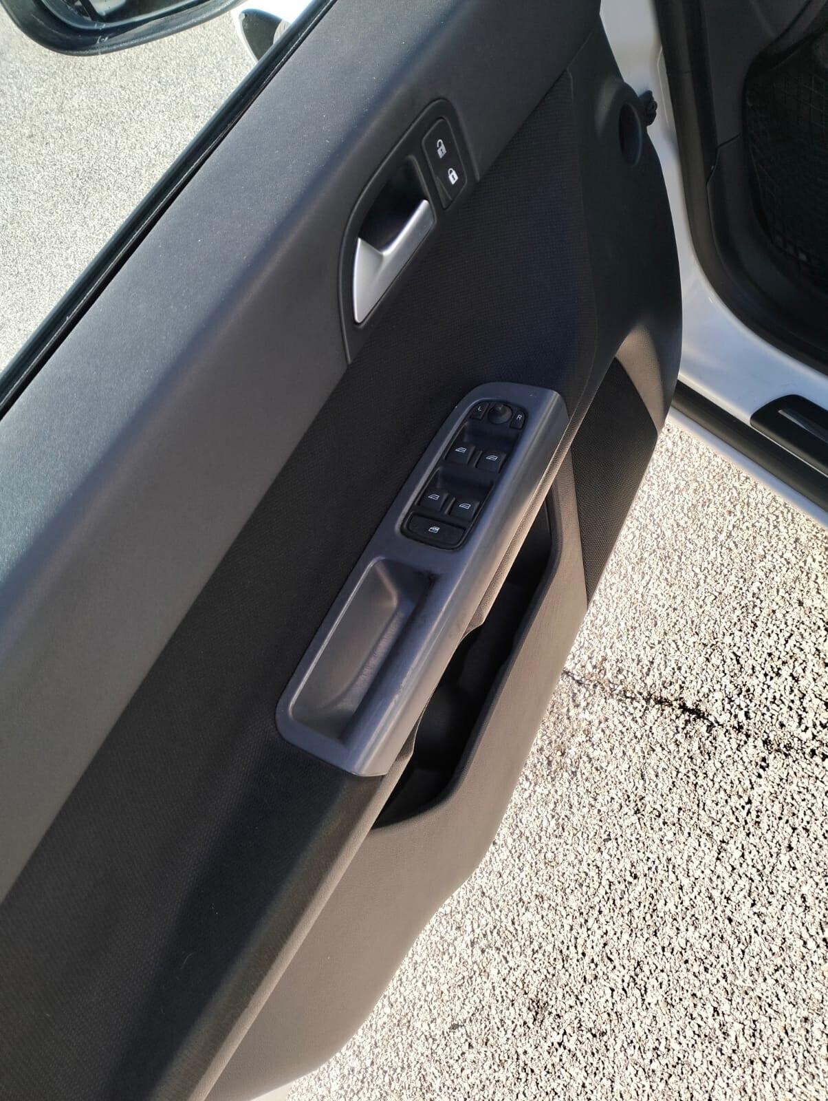 Volvo V50 DRIVe POLAR 1.6 d KM 228.000