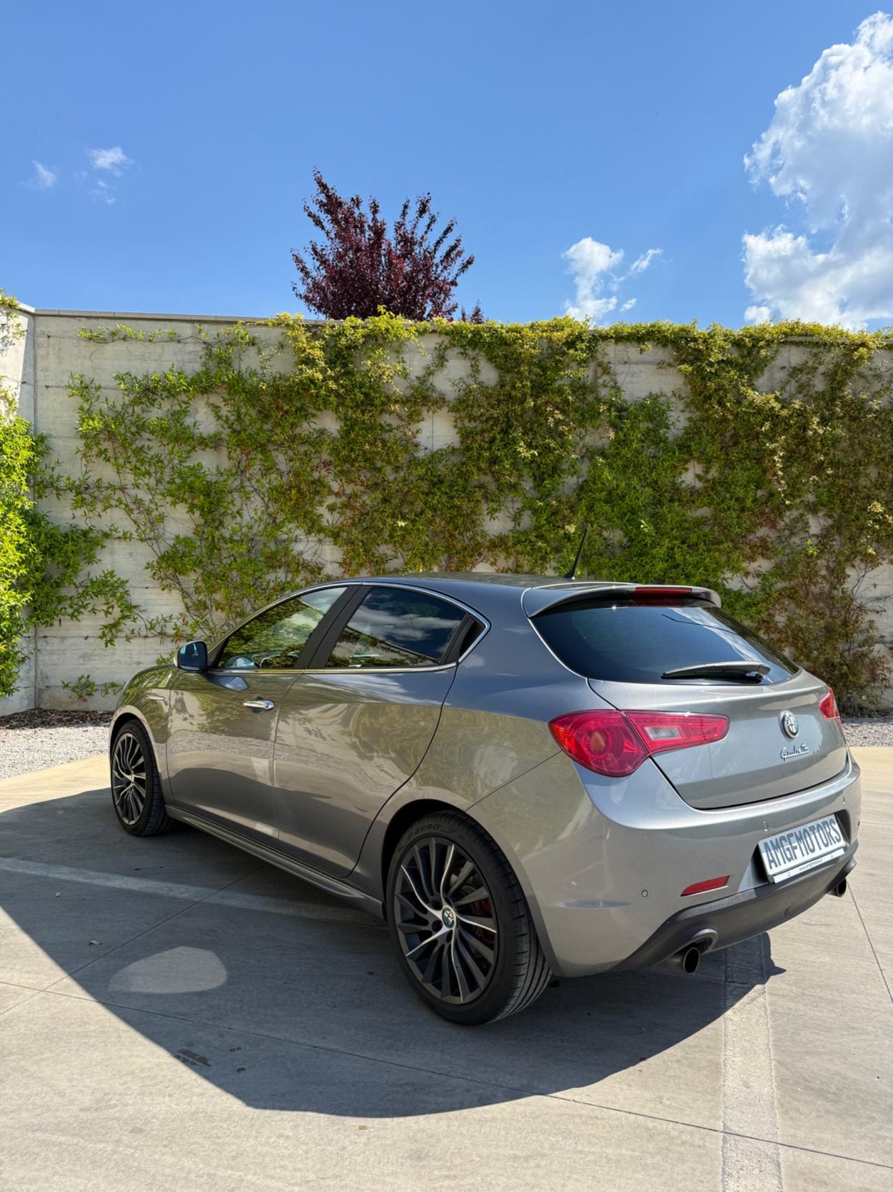 Alfa Romeo Giulietta 1750 TBi Quadrifoglio Verde