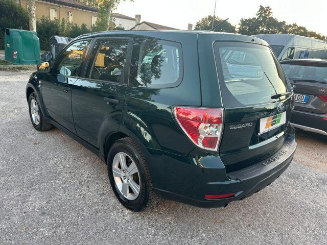SUBARU Forester Gancio traino! 4X4 2.0D XS Trend