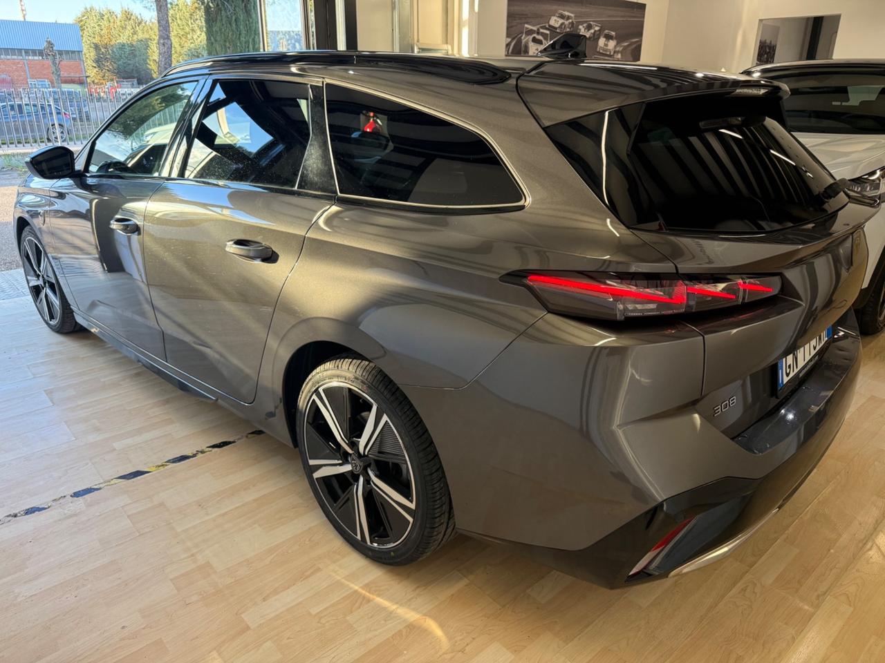 Peugeot 308 BlueHDi 130 S&S EAT8 SW GT