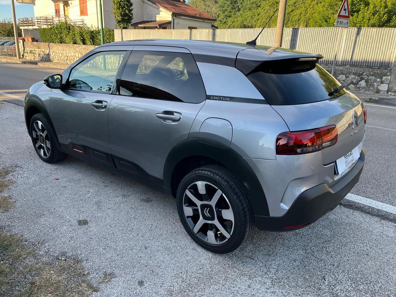 Citroen C4 Cactus 1.5 BlueHDi 100CV S&S Shine