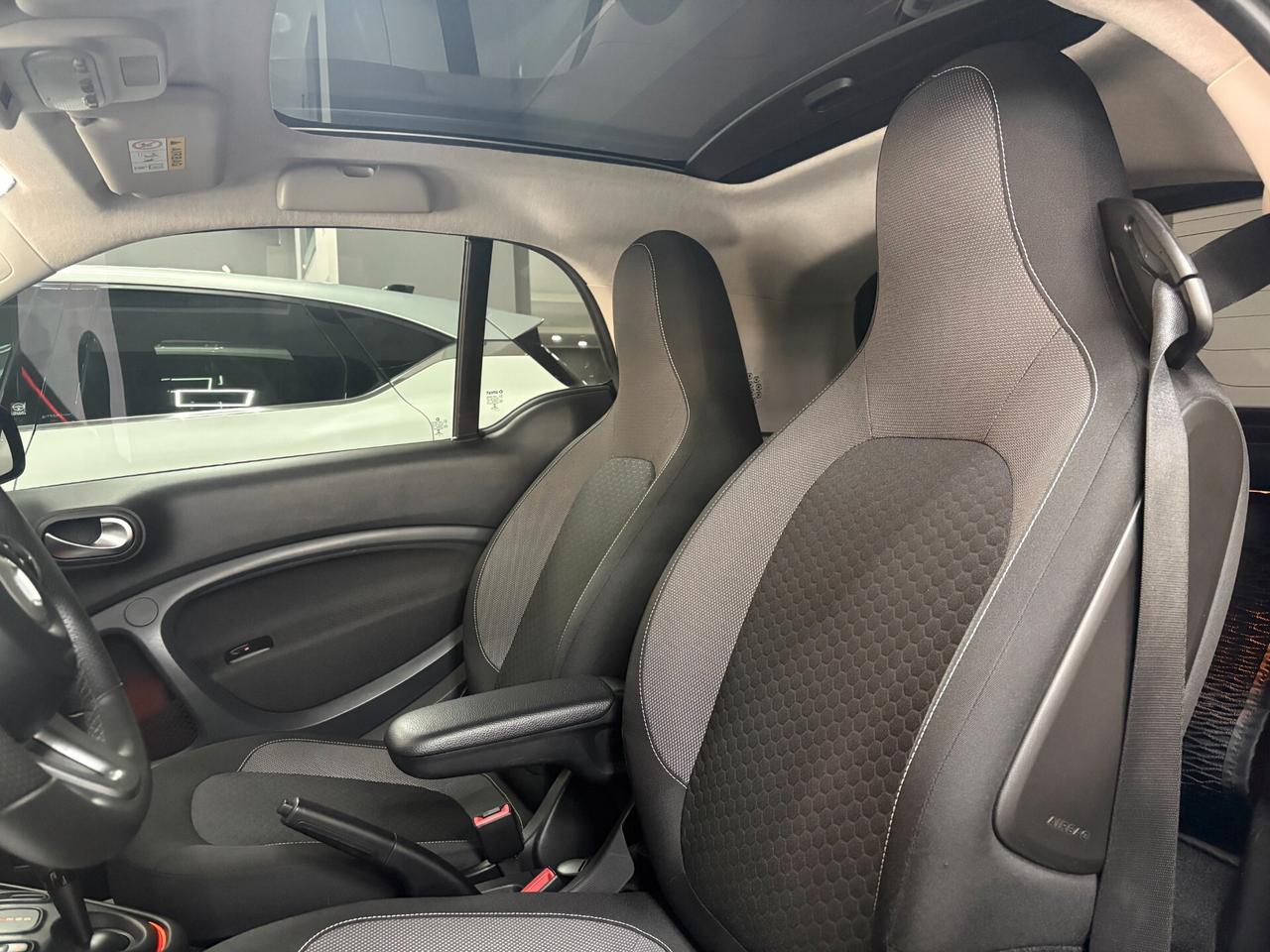 smart forTwo EQ Pulse 22kW ITALIANA FULL