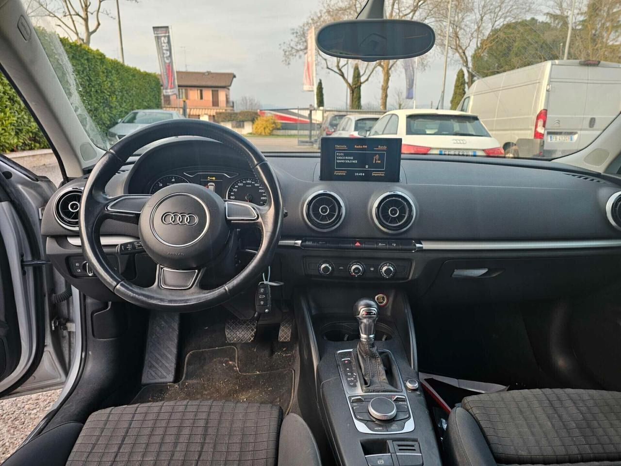 Audi A3 SPB 1.6 TDI clean diesel S tronic Ambition