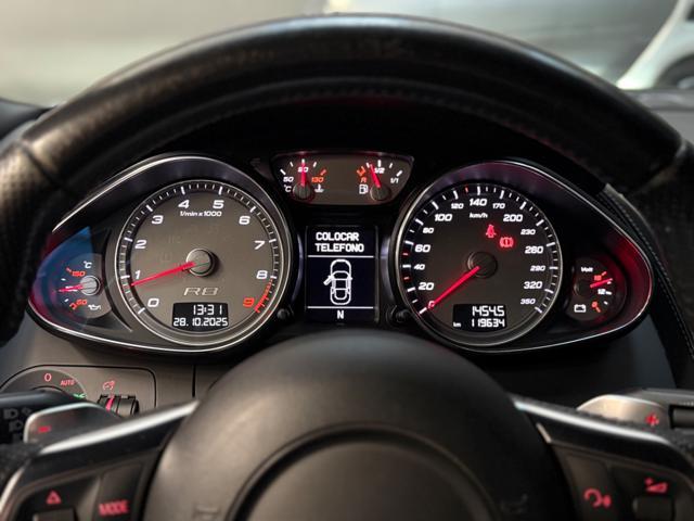 AUDI R8 Spyder 4.2 V8 FSI quattro R tronic