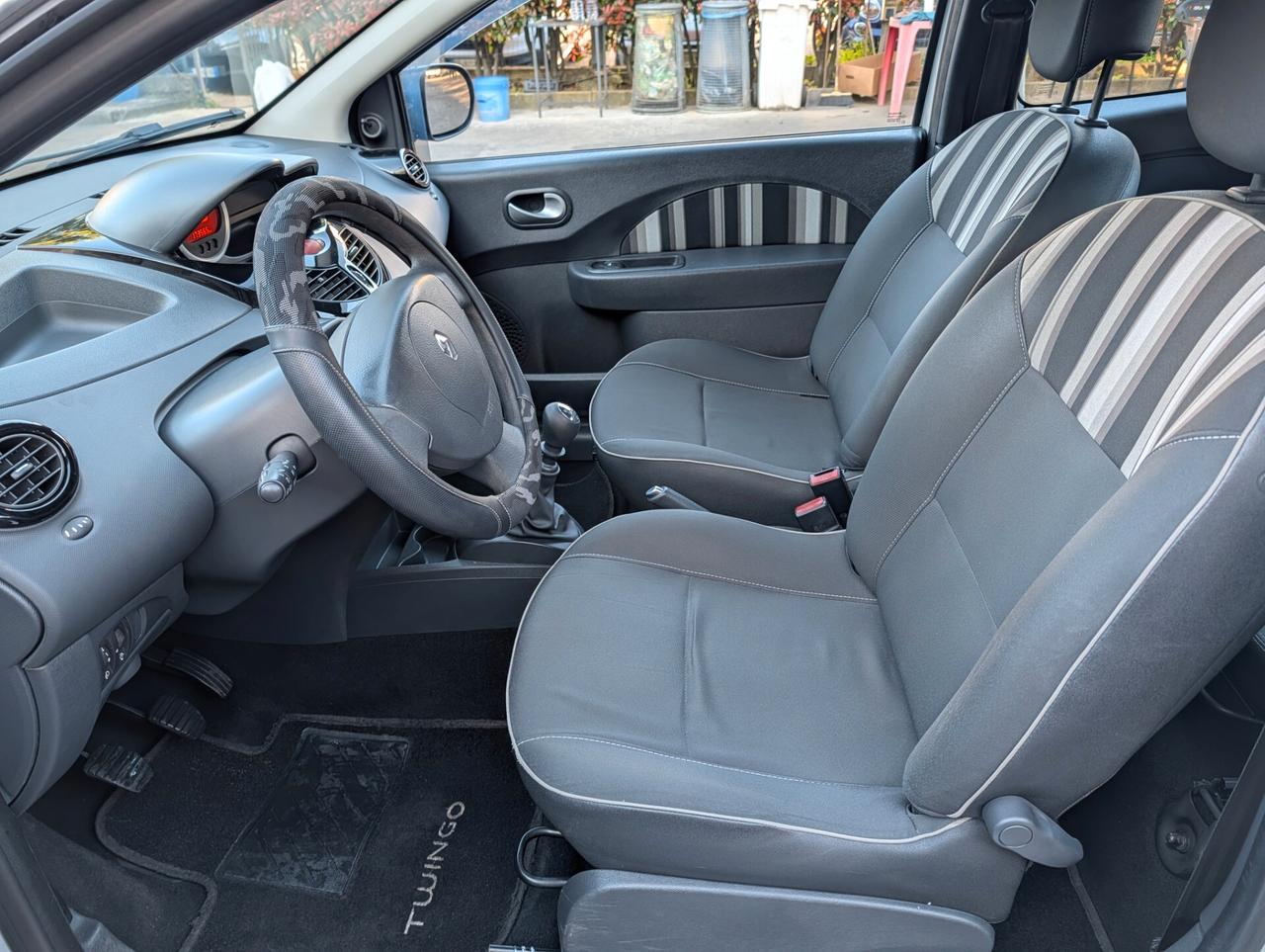 Renault Twingo 1.2 16V Night&Day