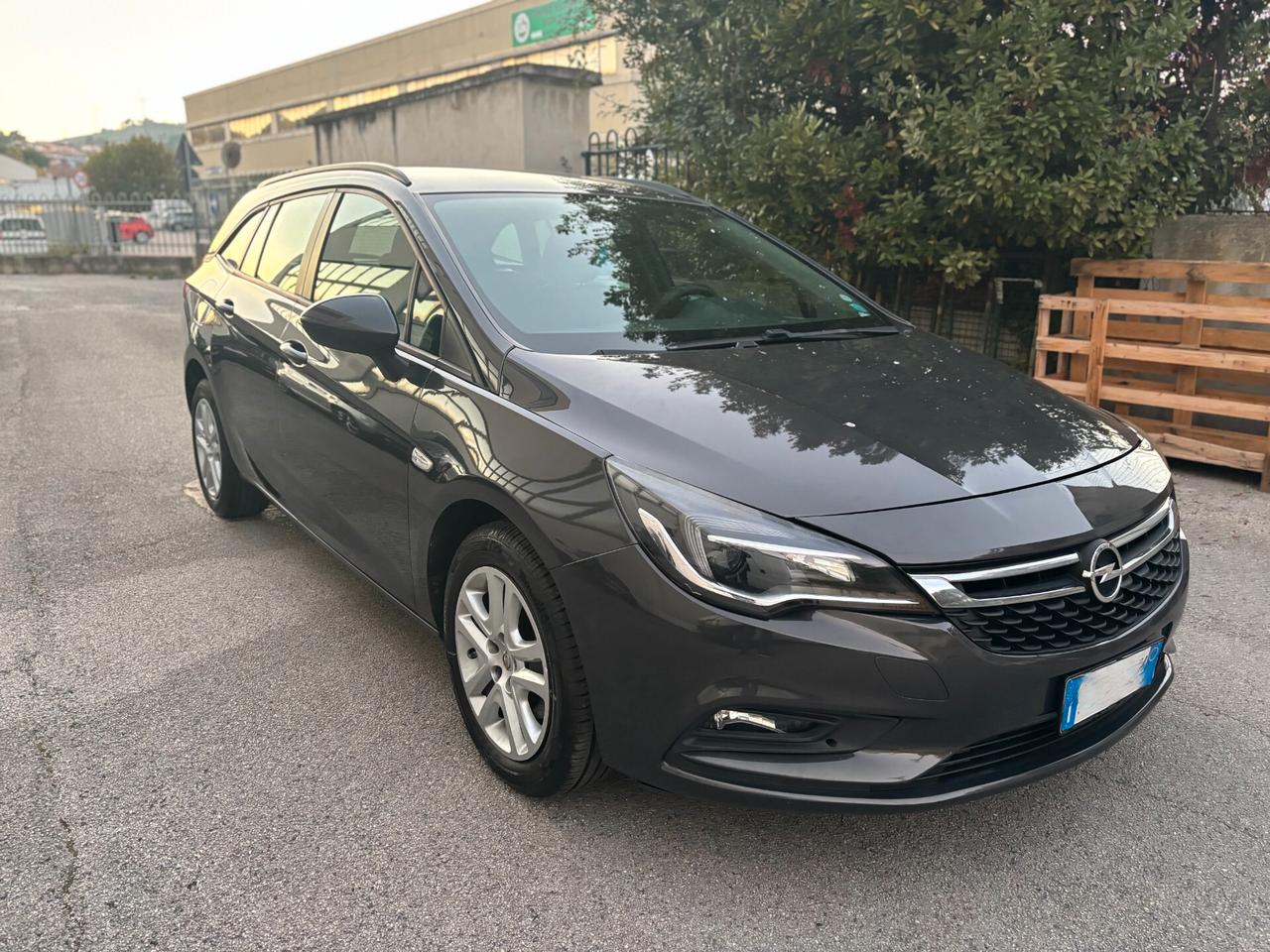Opel Astra 1.6 CDTi 110CV Start&Stop Sports Tourer Innovation OK NEOPATENTATI