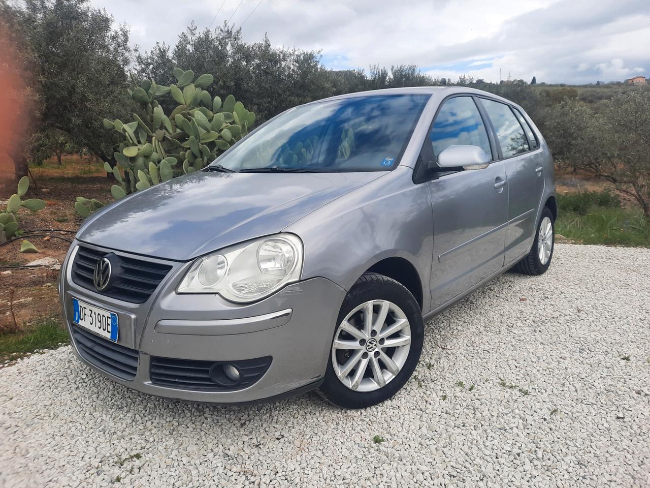Volkswagen Polo 1.2 CONFORTLINE