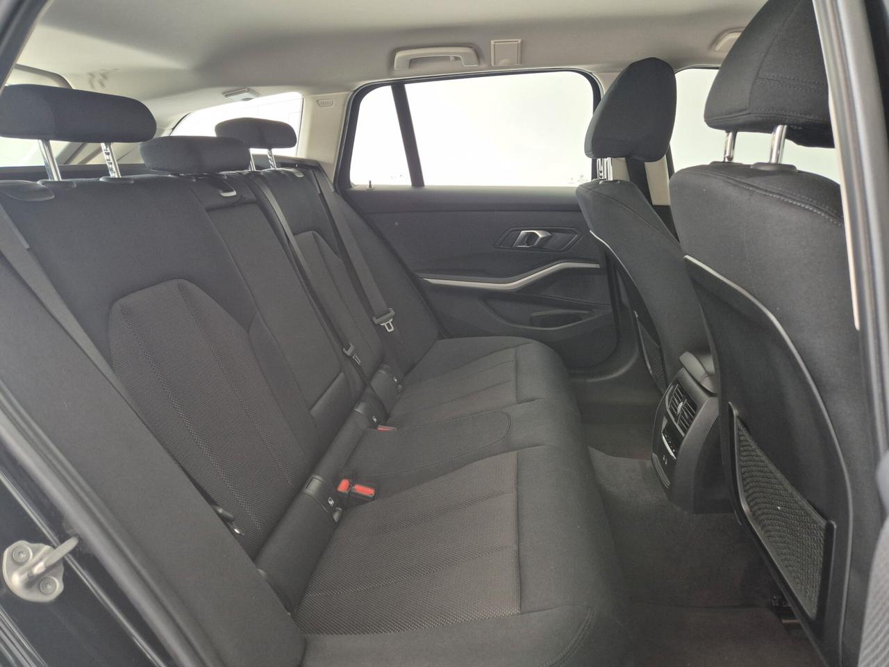 BMW 316D 48V TOURING 2.0 ADVANTAGE