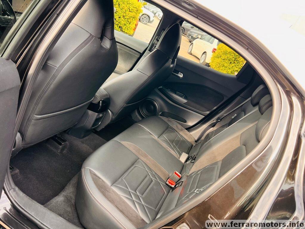 Nissan Juke 1.0 DIG-T 117 CV N-Connecta SOLO 30.000 KM