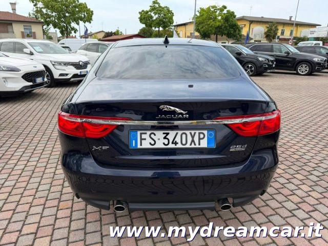 JAGUAR XF 2.0 D 240 CV AWD aut. Prestige