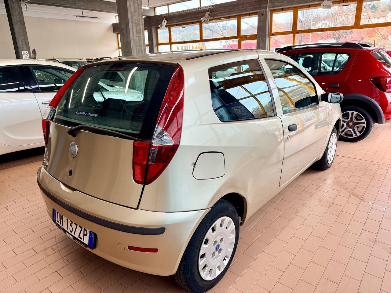 Fiat Punto 1.2benzina 60cv solo 37.000km