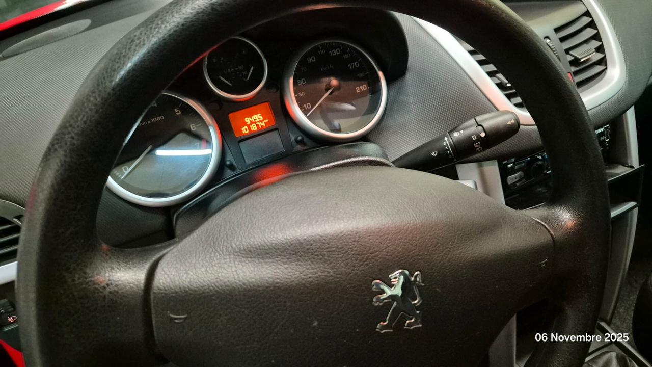 Peugeot 207 Plus 1.4 8V 75CV 5p. ECO GPL