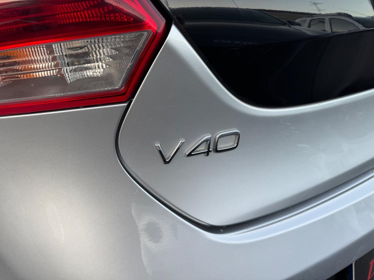 Volvo V40 Cross Country D2 1.6 diesel 115Cv NAVI
