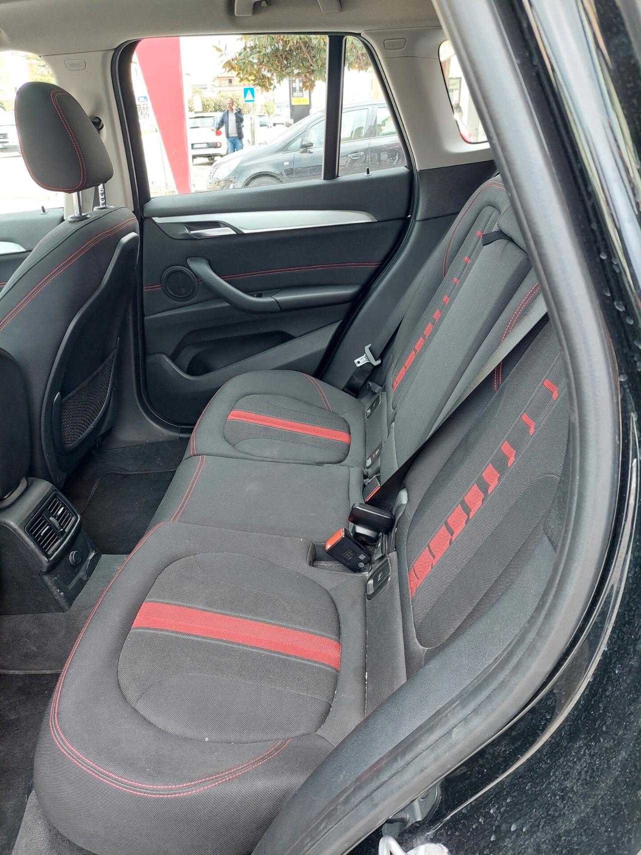 Bmw X1 xDrive20d Sport NAVI LED TETTOPANORAMICO