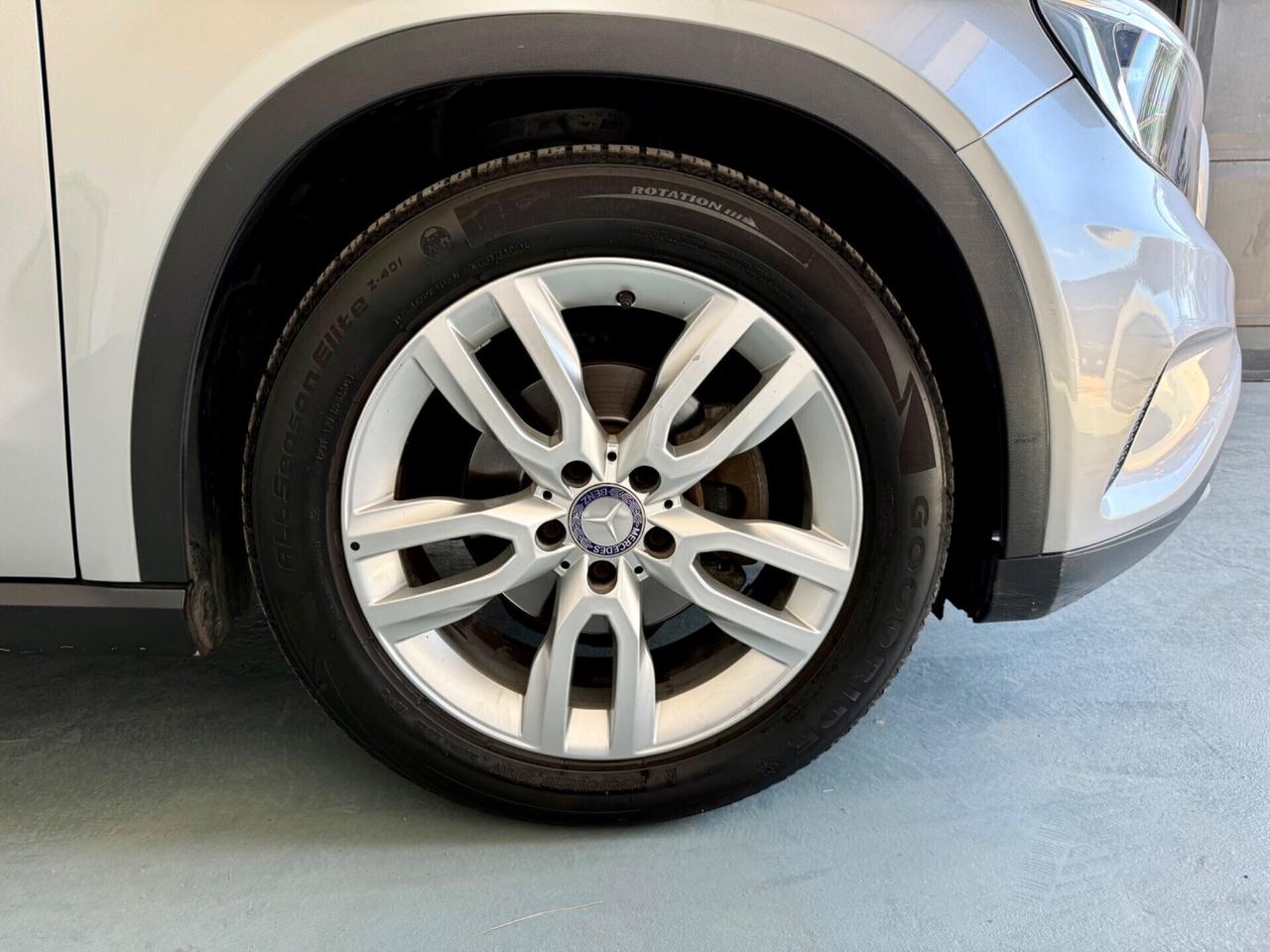 Mercedes-benz GLA 200 d Sport Auto