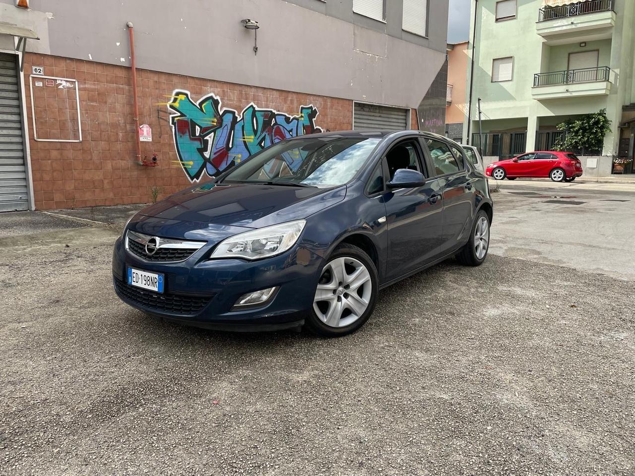 Opel Astra 1.4 100CV 5 porte Cosmo GPL CON 117MILA KM IN PERFETTE CONDIZIONI