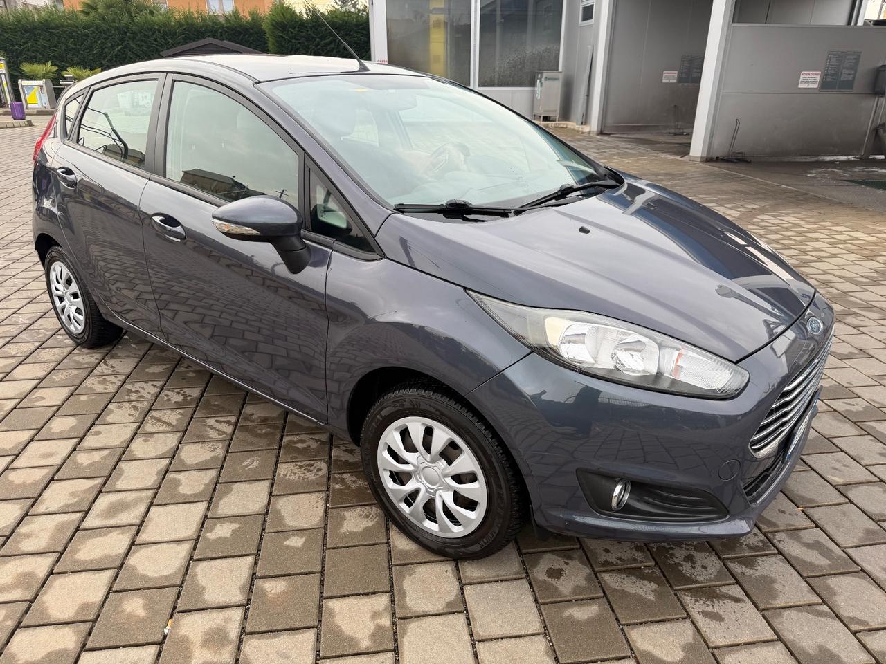 Ford Fiesta 1.2 60CV 5 porte
