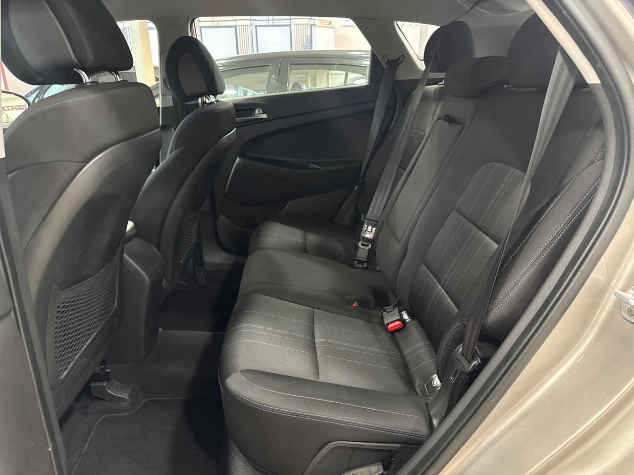 Hyundai Tucson 1.7 2018 full optional