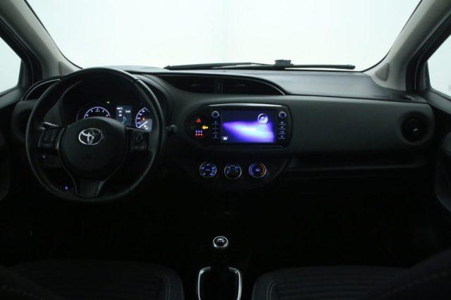 TOYOTA Yaris 1.0 5 porte Active NEOPATENTATI