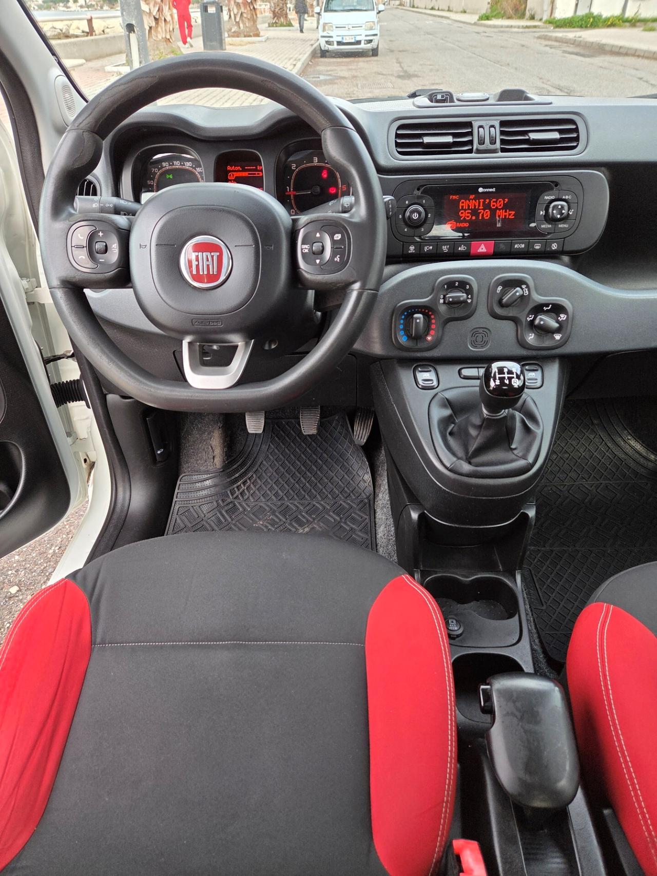 Fiat Panda 1.3 MJT 80 CV S&S Radio 7' IVA AL 22% 2017