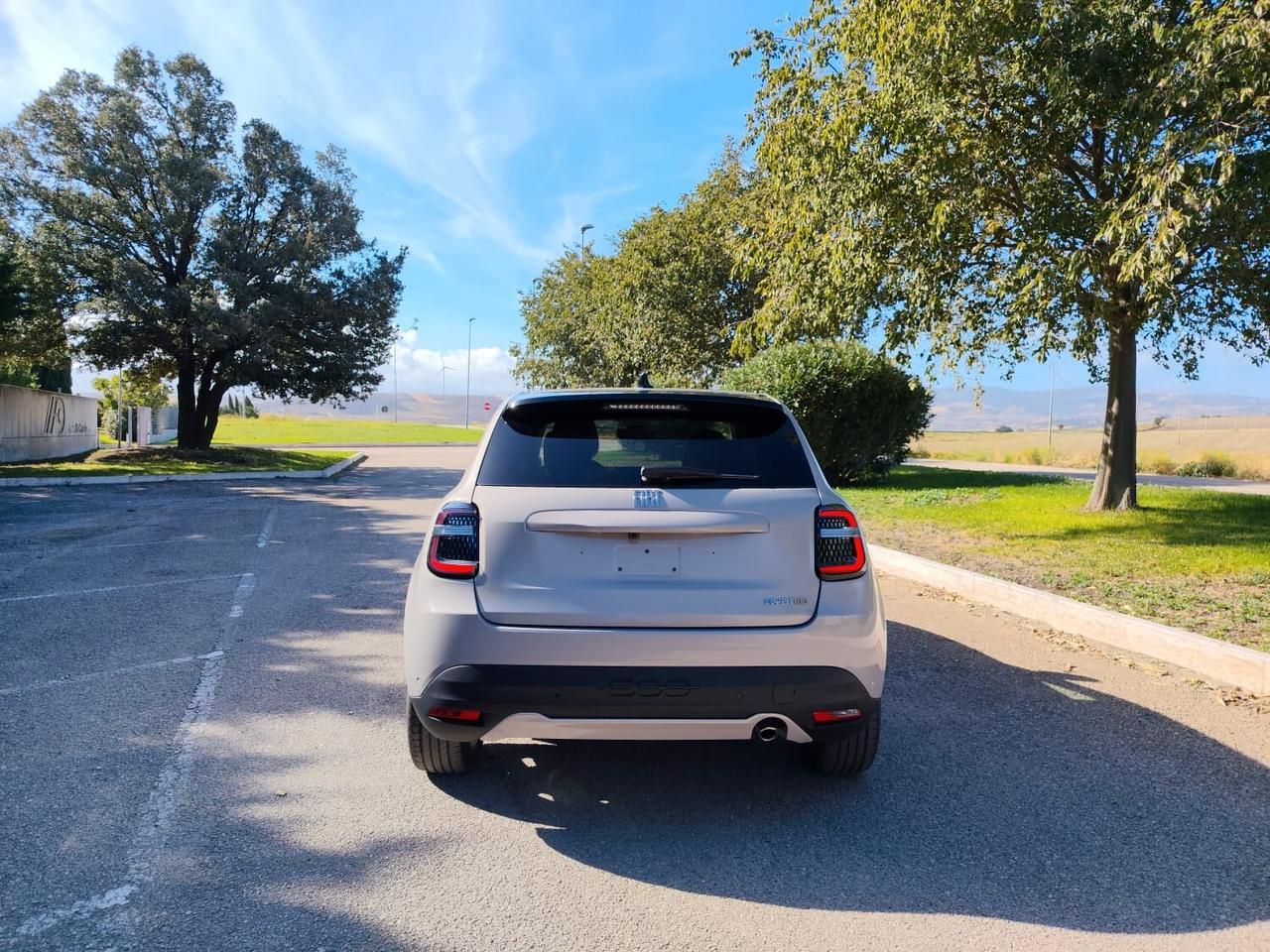 Fiat 600 Hybrid 110 CV DCT MHEV La Prima