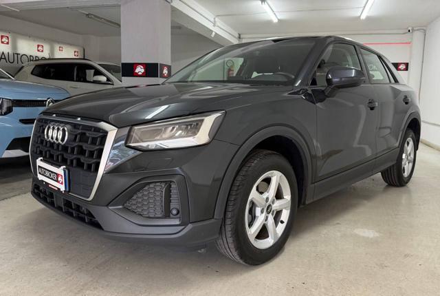 AUDI Q2 30 TFSI Business